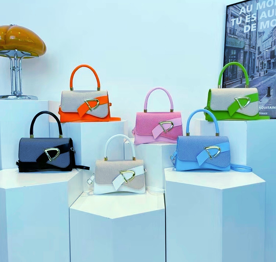 Simple commuting handbag ,shoulder crossbody bag