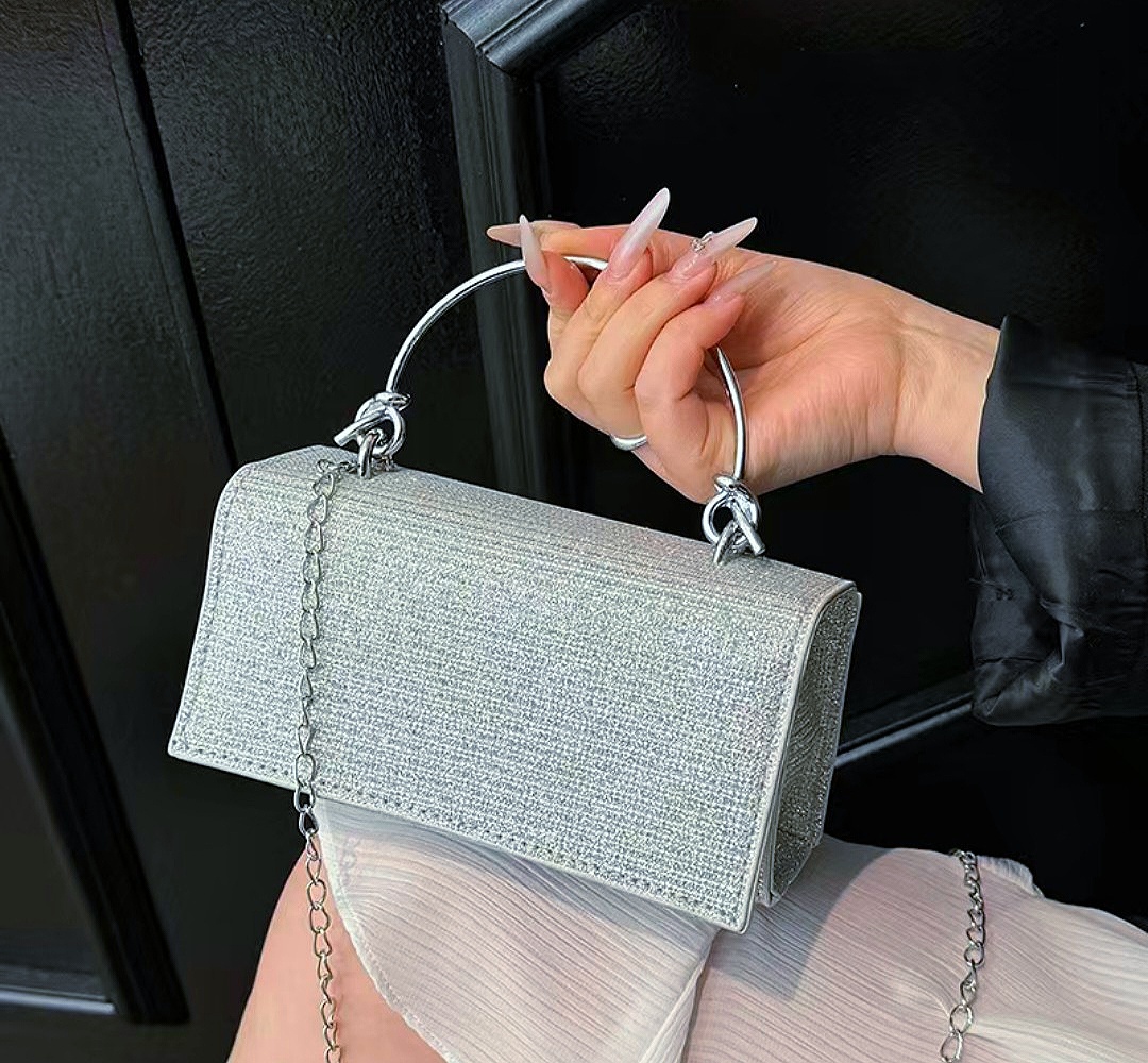Small square bag with diamond handbag,wrist water diamond evening dress bag, bride bag, wedding bag hand held banquet