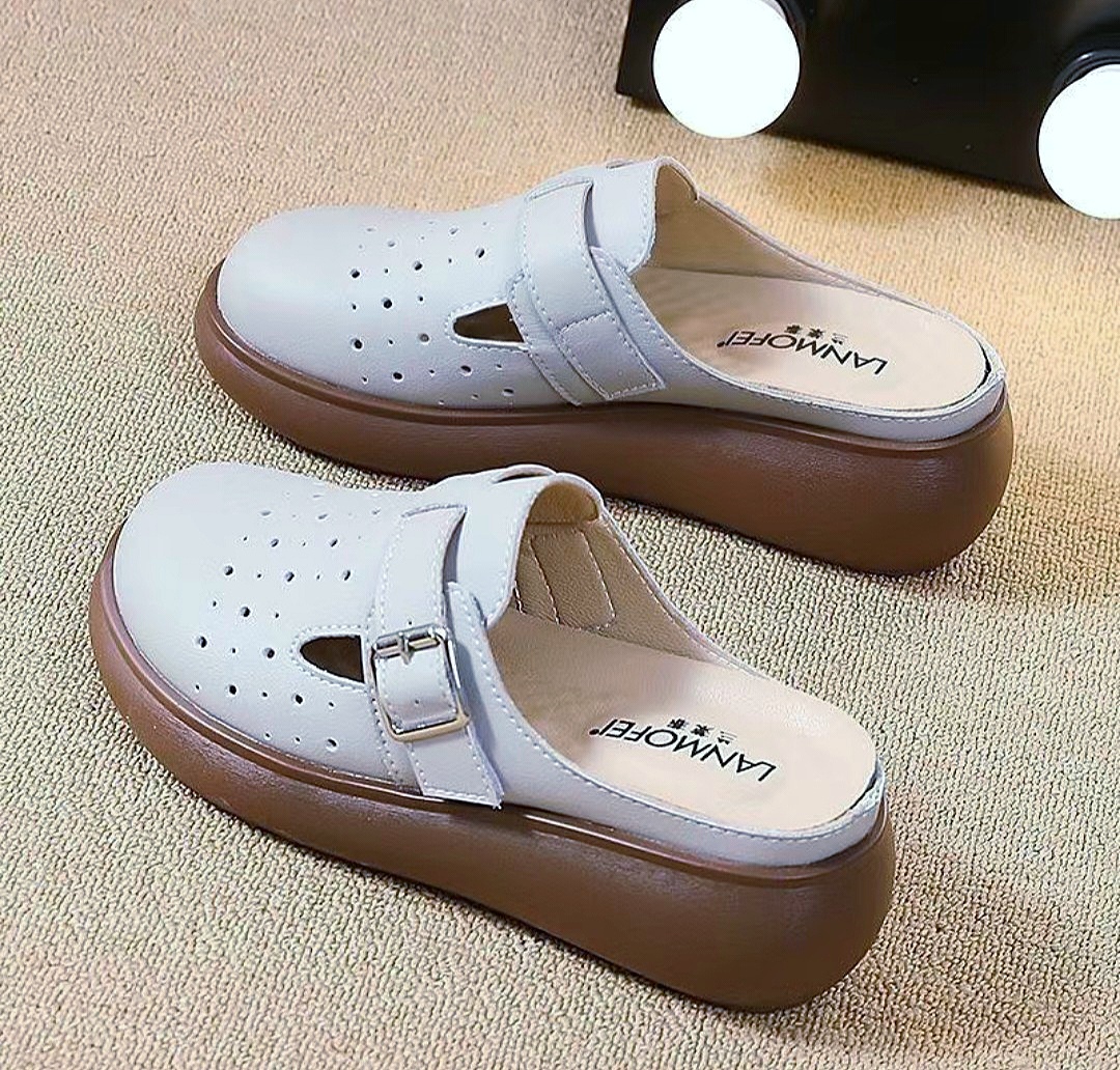 Slippers for women