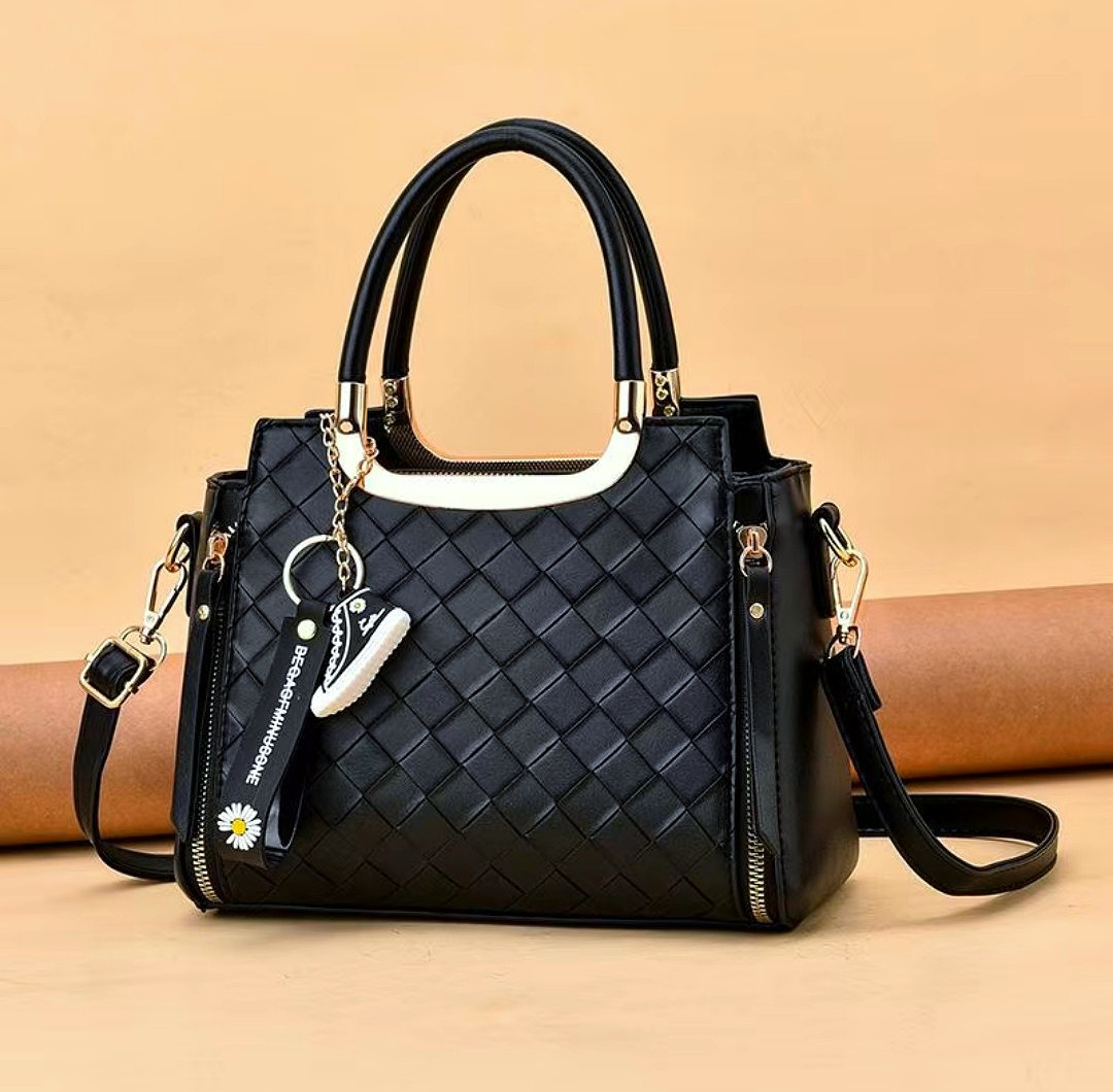 BLACK middle women's bags